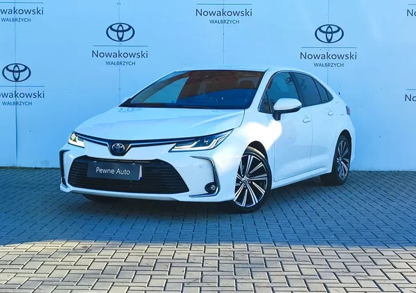 toyota corolla dolnośląskie Toyota Corolla cena 93900 przebieg: 90571, rok produkcji 2021 z Wałbrzych